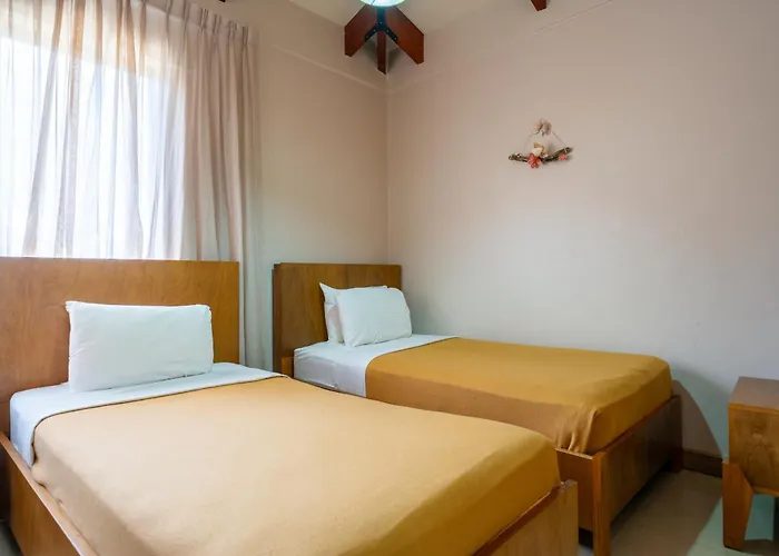 Escondinte De Playa Sardinal (Guanacaste)